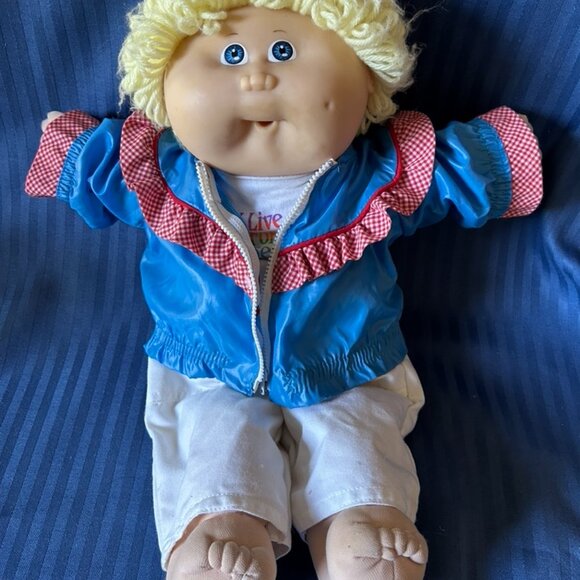 1986 Cabbage Patch Doll with Birth Certificate and Travel Bag - Picture 13 of 13